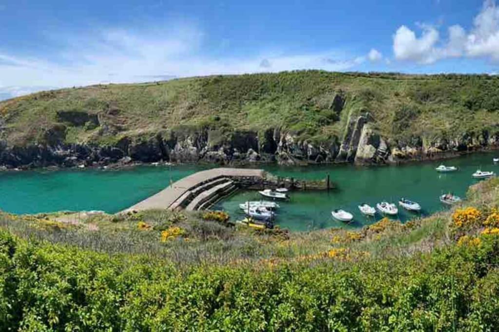The Old Chapel * St. Davids (Pembrokeshire)